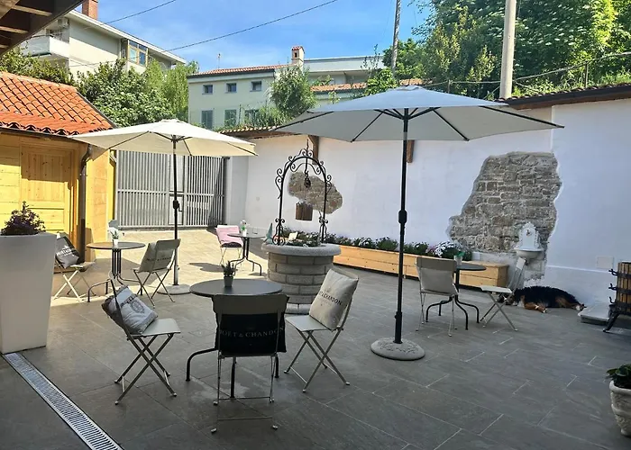Al bosco incantato Trieste